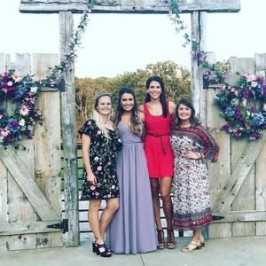 Meet your Posher, Tomi